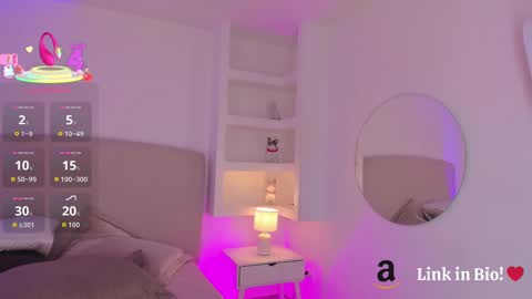 Snapshot of nathalyn05 chatting on 09.25.25 NATHALY online show from 09.25.25