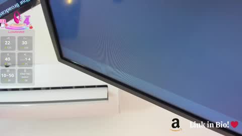 Snapshot of nathalyn05 chatting on 10.08.25 NATHALY online show from 10.08.25