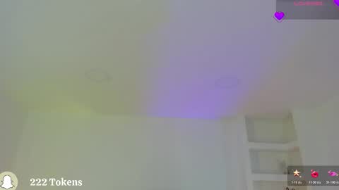 Snapshot of nathalyn05 chatting on 11.25.25 NATHALY online show from 11.25.25