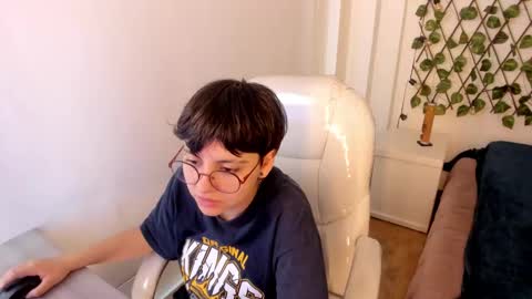 Snapshot of nathalyy_ds chatting on 11.12.25 nathalyy_ds online show from 11.12.25