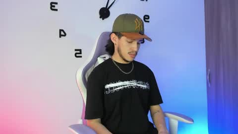   online show from 04.08.26