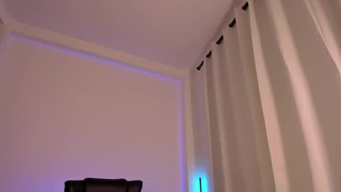 Snapshot of nathan_blake_ chatting on 09.24.25 Nathan online show from 09.24.25