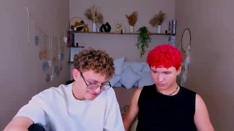 Snapshot of nathan_curl chatting on 11.19.25 Nathan online show from 11.19.25