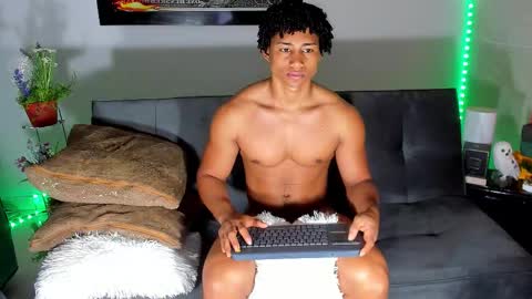 Snapshot of nathan_sexy247 chatting on 11.13.25 Nathan online show from 11.13.25