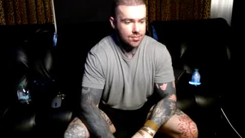 Snapshot of nathaniel_13 chatting on 06.19.26 NathanielFlex online show from 06.19.26