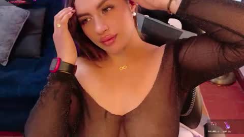 Snapshot of nathferrer chatting on 06.19.26 Nathalia online show from 06.19.26