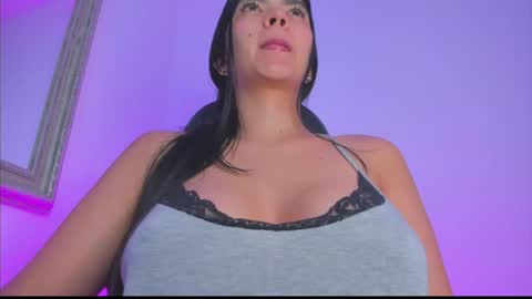 Snapshot of nathyy_garcia chatting on 04.22.26 Nathyy online show from 04.22.26