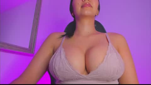 Snapshot of nathyy_garcia chatting on 05.17.26 Nathyy online show from 05.17.26