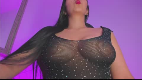 Snapshot of nathyy_garcia chatting on 06.17.26 Nathyy online show from 06.17.26