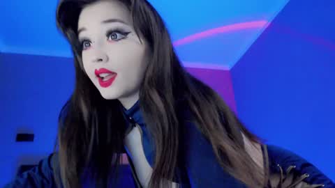 Snapshot of natsumi18 chatting on 02.08.25 natsumi18 online show from 02.08.25