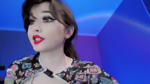 Snapshot of natsumi18 chatting on 02.16.25 natsumi18 online show from 02.16.25