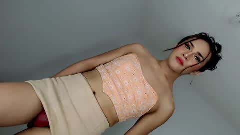 Snapshot of nattayah chatting on 06.22.26 Nathalie smith online show from 06.22.26