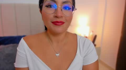 Snapshot of natty_bush chatting on 04.17.26 Nathalie online show from 04.17.26