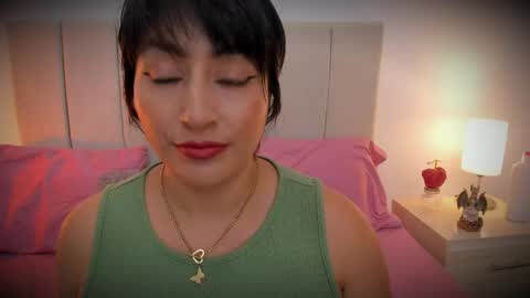 Snapshot of natty_bush chatting on 04.23.26 Nathalie online show from 04.23.26