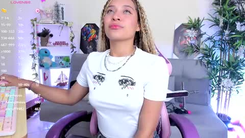 Snapshot of natty_romanof_1 chatting on 01.09.25 natty online show from 01.09.25