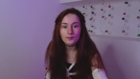 Snapshot of natural_meri_ chatting on 06.23.26 Meri online show from 06.23.26