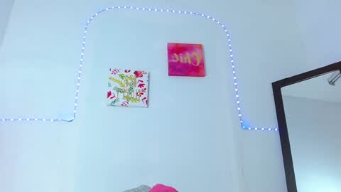 Snapshot of naturalboobs1 chatting on 01.26.25 Annie online show from 01.26.25