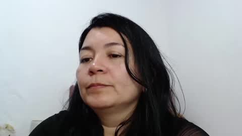 Snapshot of naturally_mature chatting on 01.11.25 Sammy online show from 01.11.25