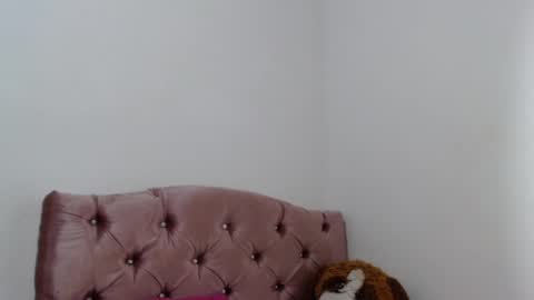 Snapshot of naturally_mature chatting on 02.15.25 Sammy online show from 02.15.25