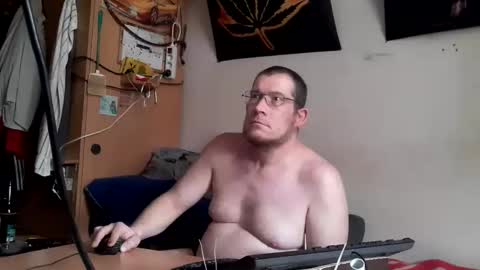 no money to tip online show from 04.12.26