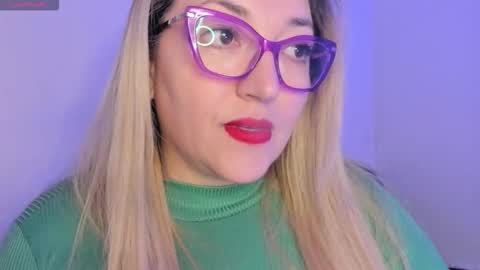 Snapshot of naty__mature_ chatting on 03.10.26 Nataly online show from 03.10.26