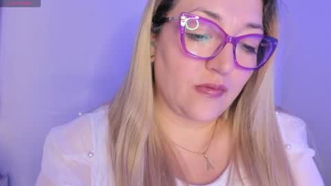 Snapshot of naty__mature_ chatting on 03.11.26 Nataly online show from 03.11.26