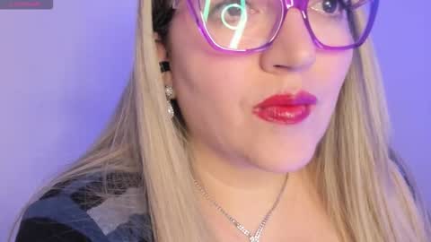 Snapshot of naty__mature_ chatting on 03.18.26 Nataly online show from 03.18.26