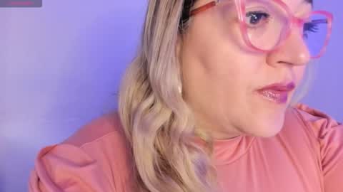 Snapshot of naty__mature_ chatting on 03.26.26 Nataly online show from 03.26.26