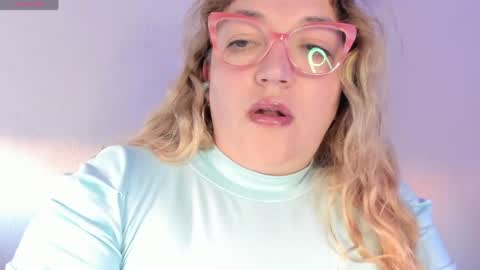 Snapshot of naty__mature_ chatting on 04.16.26 Nataly online show from 04.16.26