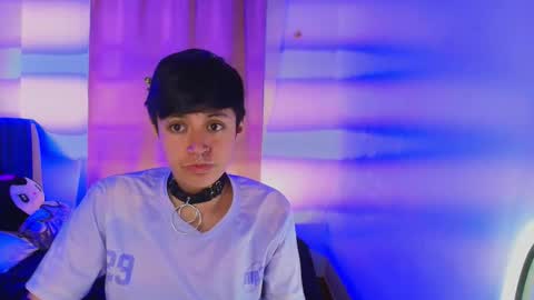 Snapshot of naty_lux19 chatting on 10.02.25 Fernanda online show from 10.02.25