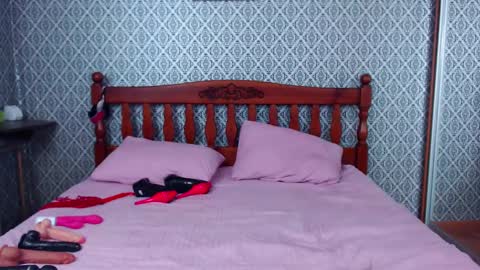 naughty0shy77anna online show from 12.02.24