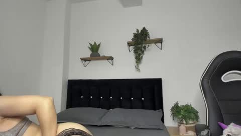 Emily online show from 11.09.25