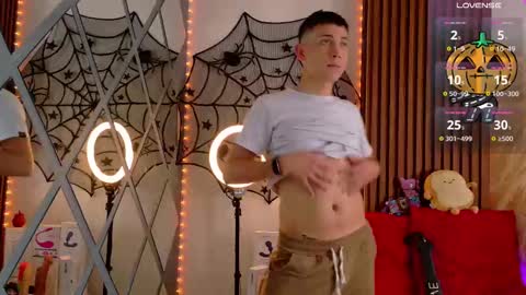 Christopher  Chris online show from 10.06.25