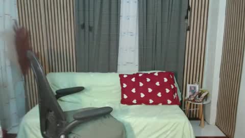 Snapshot of naughty_alice08 chatting on 02.26.25 Jelay online show from 02.26.25