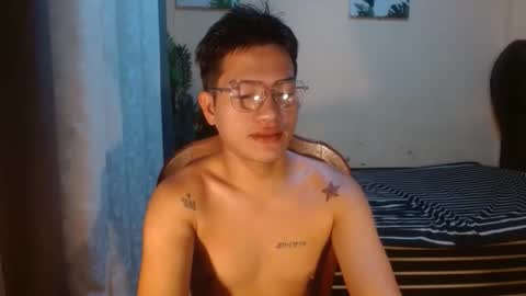 Snapshot of naughty_angelo chatting on 05.05.26 naughty_angelo online show from 05.05.26