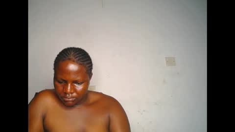 Snapshot of naughty_cunt0 chatting on 10.18.25 Amara online show from 10.18.25