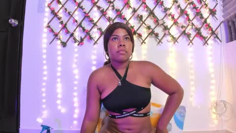 Snapshot of naughty_ebonyy chatting on 04.08.26 SASHA online show from 04.08.26