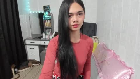 emma online show from 01.14.25