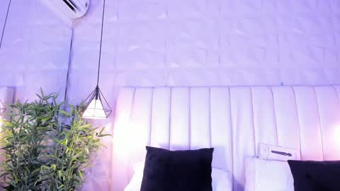 Flor online show from 01.30.25