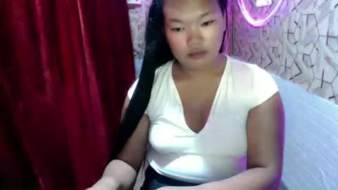 Snapshot of naughty_kate18 chatting on 06.16.26 KATE online show from 06.16.26