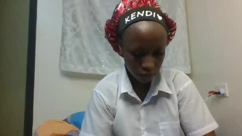 Snapshot of naughty_kesh chatting on 07.12.26 kesh online show from 07.12.26