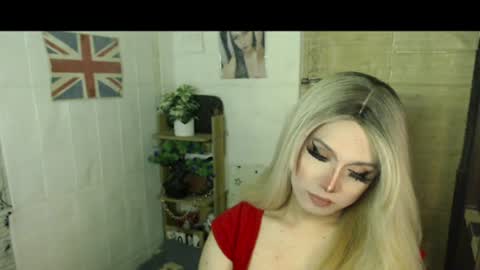 Snapshot of naughty_kim20 chatting on 07.13.26 alexa online show from 07.13.26