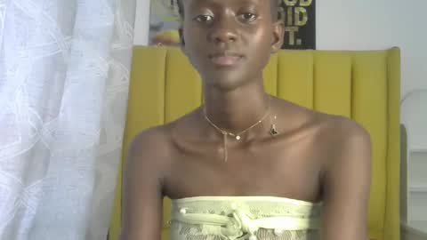 naughty_sandrah online show from 01.11.25