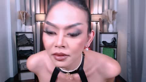 NaughtyAurora online show from 01.05.25