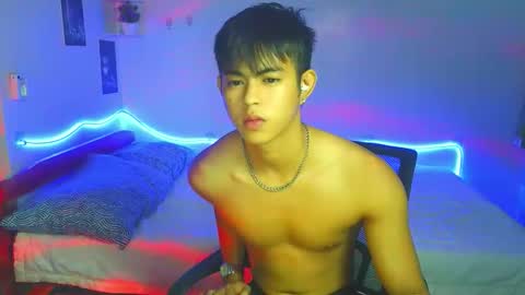 Loue online show from 09.21.25