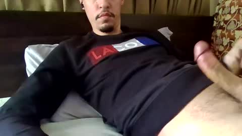 naughtyguy556677 online show from 05.08.26