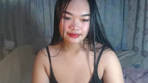 Snapshot of naughtyhotamber chatting on 01.17.26 amber and ryan online show from 01.17.26