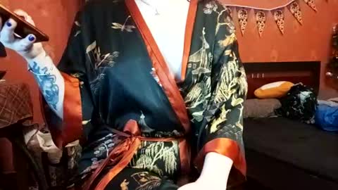 housewife Eva online show from 12.08.24