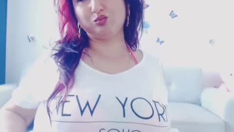 Snapshot of naughtymaya4you chatting on 06.20.26 naughtymaya4you online show from 06.20.26