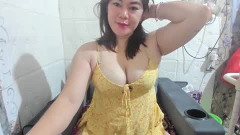 Snapshot of naughtymhavz chatting on 03.09.26 marvie mhavz online show from 03.09.26
